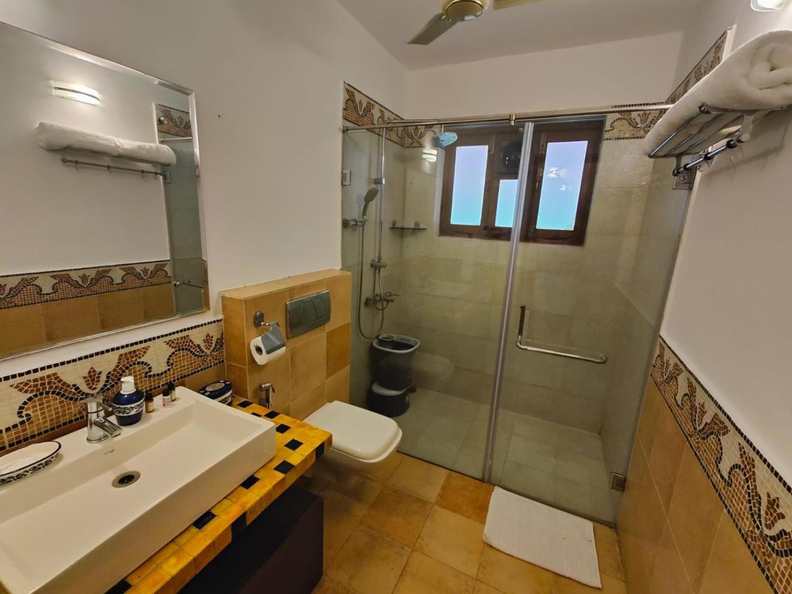 La Sunila Suites & Villas By Wsi, Baga Arpora Zewnętrze zdjęcie